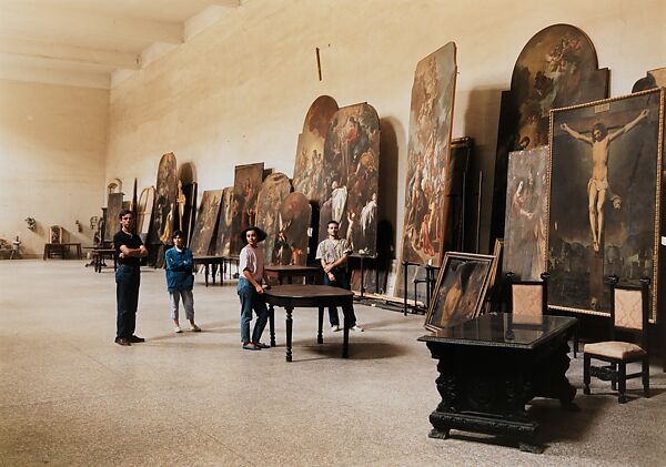 Thomas Struth - Restorers at San Lorenzo Maggiore, Naples - The