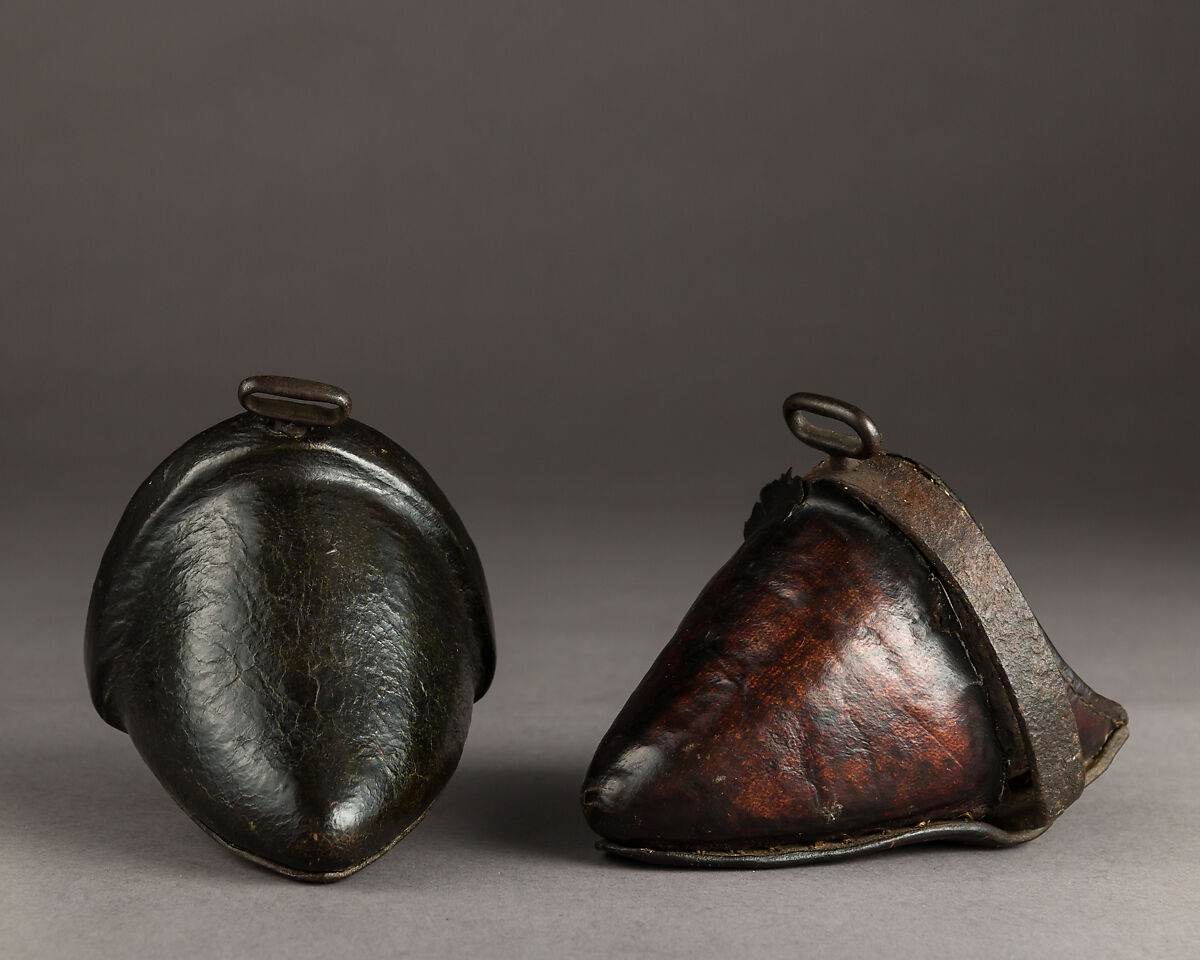 Lady's Stirrup, Leather, iron, vegetal thread, French