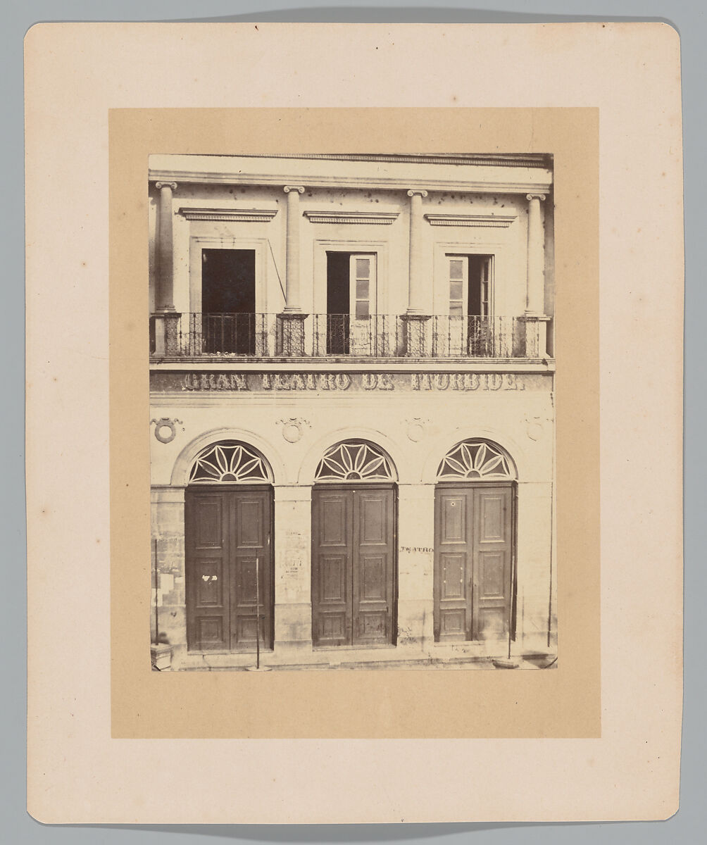 [Gran Teatro de Iturbide], François Aubert (French, 1829–1906), Albumen silver print from glass negative 
