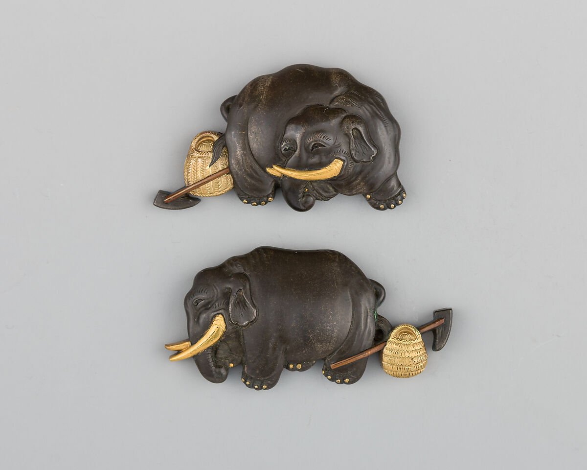 Pair of Sword-Grip Ornaments (Menuki), Copper-silver alloy (shibuichi), gold, copper, Japanese 