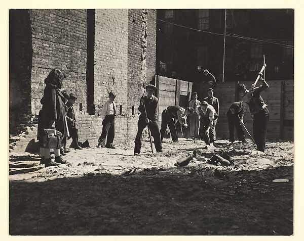 Building Playground - Hudson Guild, New York City, Sid Grossman (American, 1913–1955), Gelatin silver print 