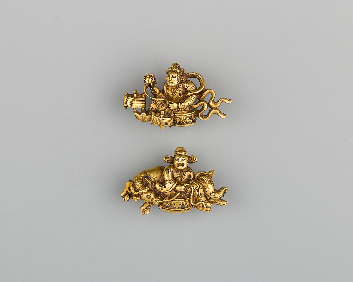 Pair of Sword-Grip Ornaments (Menuki), Gold, Japanese 