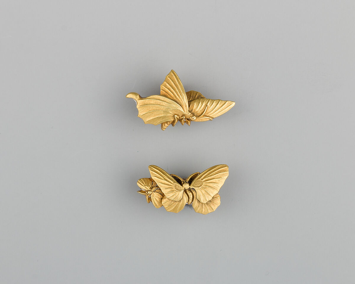 Pair of Sword-Grip Ornaments (Menuki), Gold, Japanese 