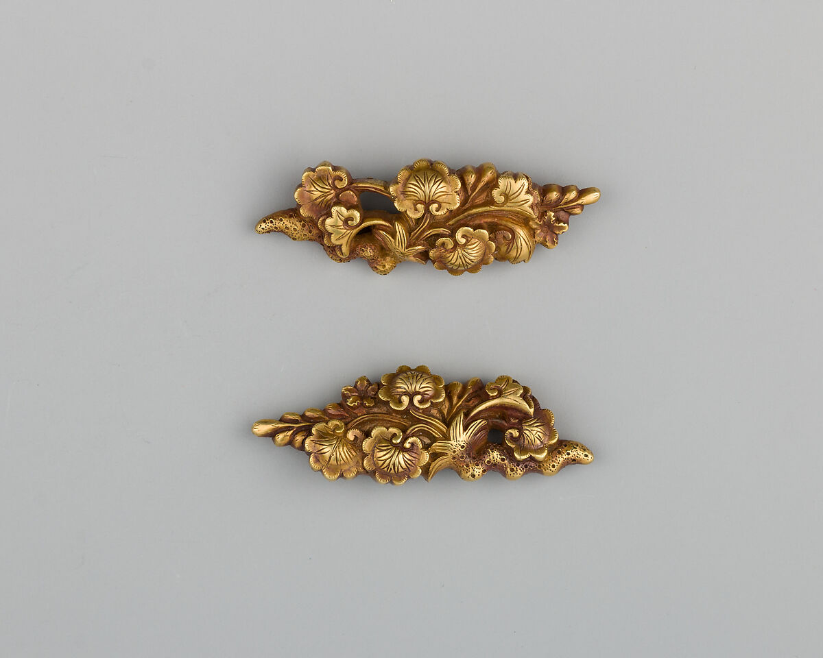 Pair of Sword-Grip Ornaments (Menuki), Gold, Japanese 