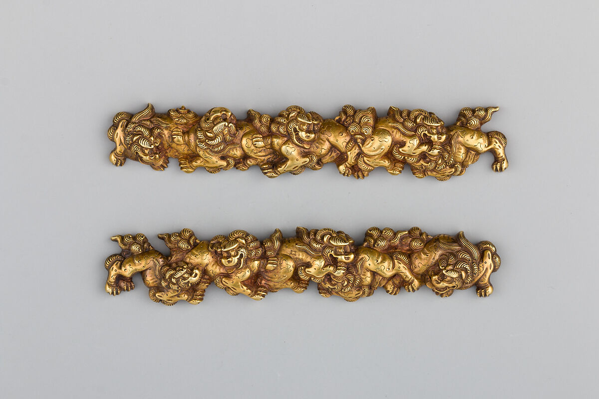 Pair of Sword-Grip Ornaments (Menuki), Gold, Japanese 