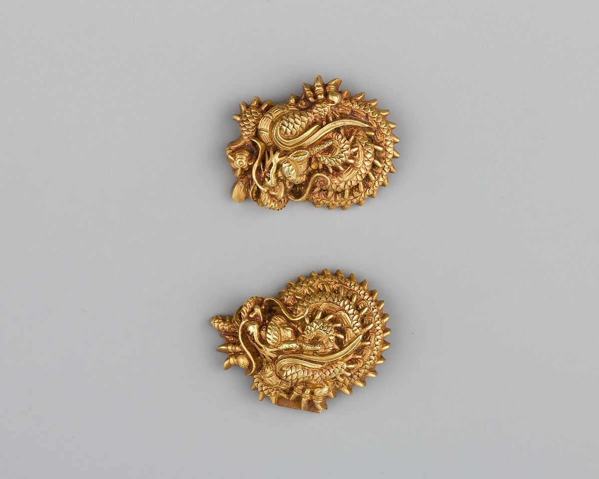 Pair of Sword-Grip Ornaments (Menuki), Gold, Japanese 