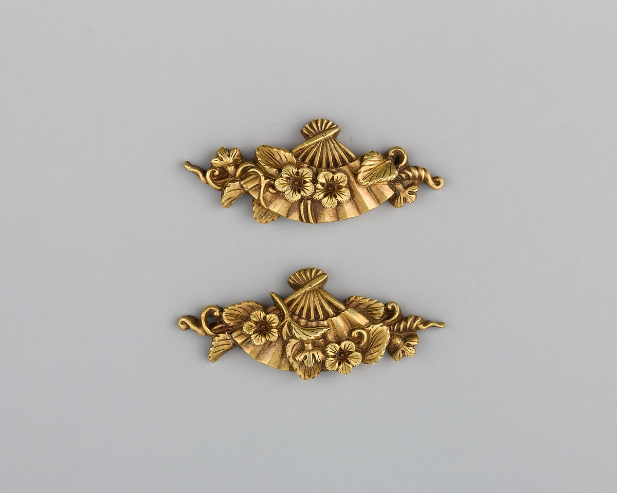 Pair of Sword-Grip Ornaments (Menuki), Gold, Japanese 