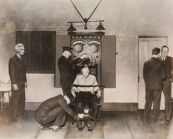 [Bruno Richard Hauptmann in Electric Chair], John Wolters (American, active 1930s), Gelatin silver print 