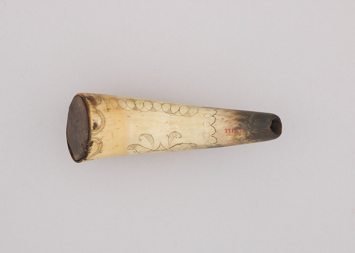 Powder Horn, Horn (cow), wood, American