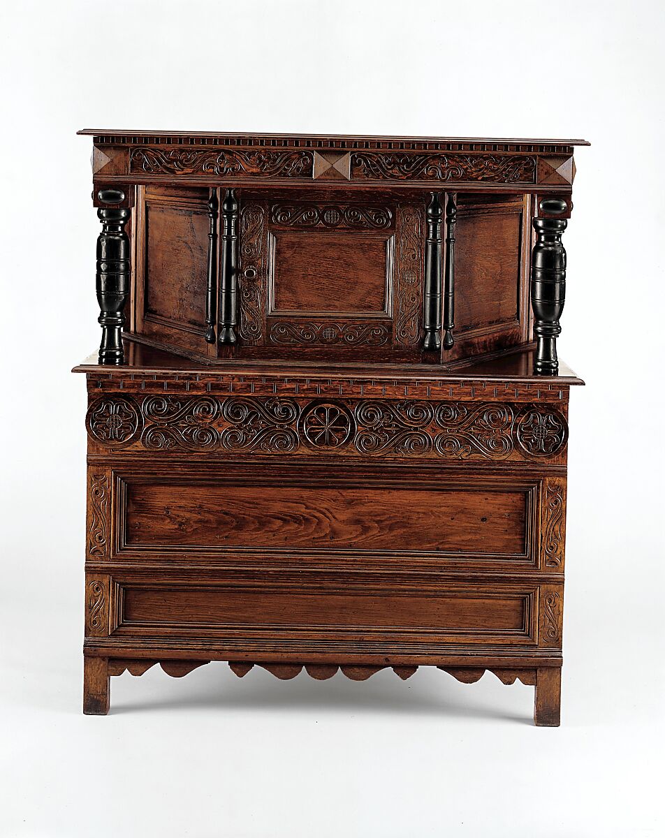 Cupboard, Oak, pine, American