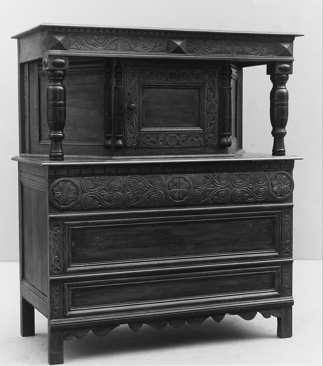 Cupboard, Oak, pine, American