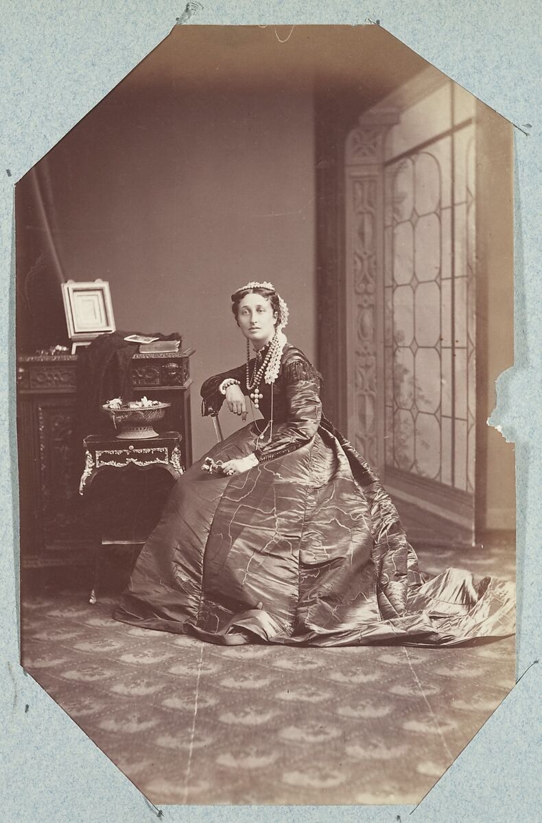 Costumes V, André-Adolphe-Eugène Disdéri (French, Paris 1819–1889 Paris), Albumen silver prints from glass negatives