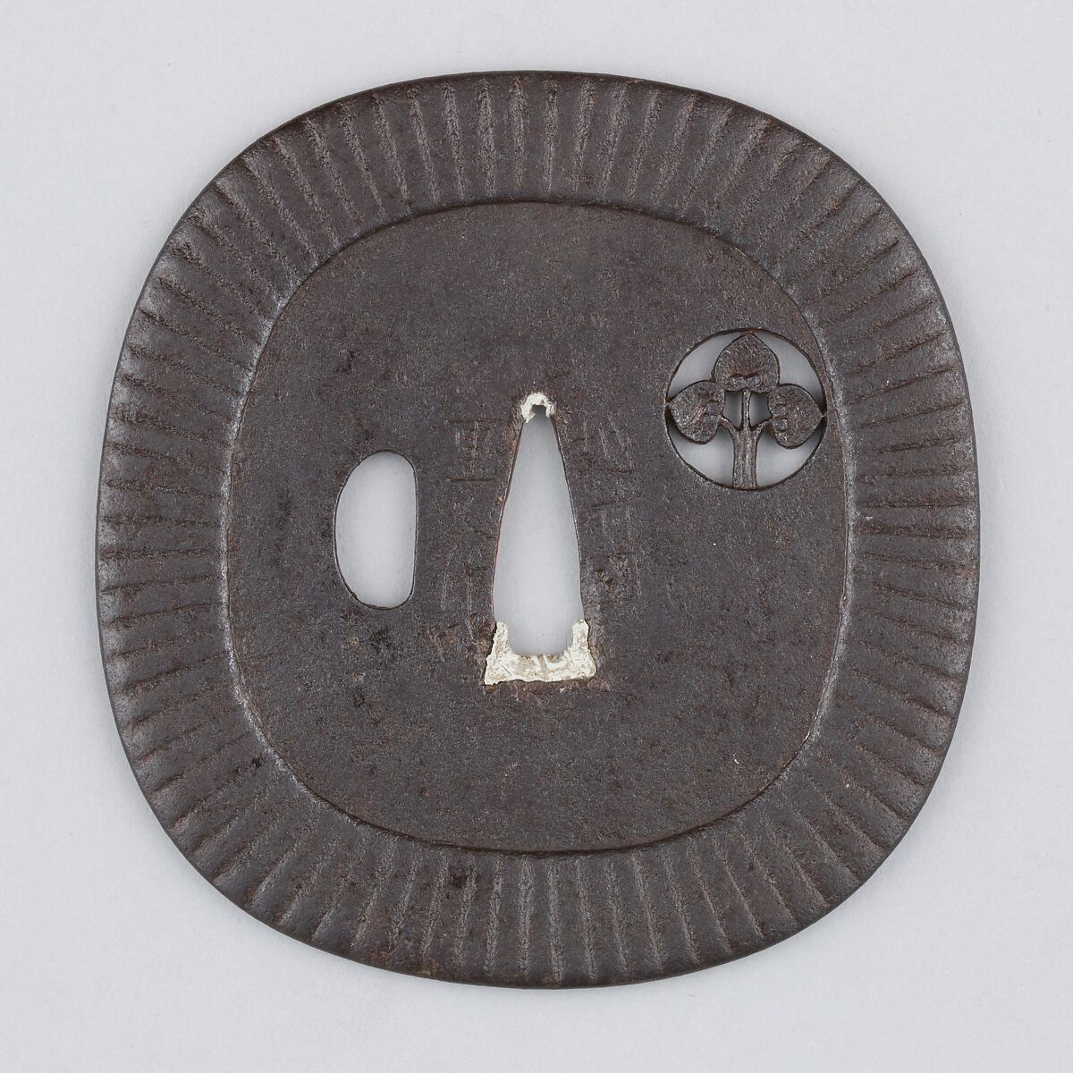 Sword Guard (Tsuba), Iron, copper, Japanese