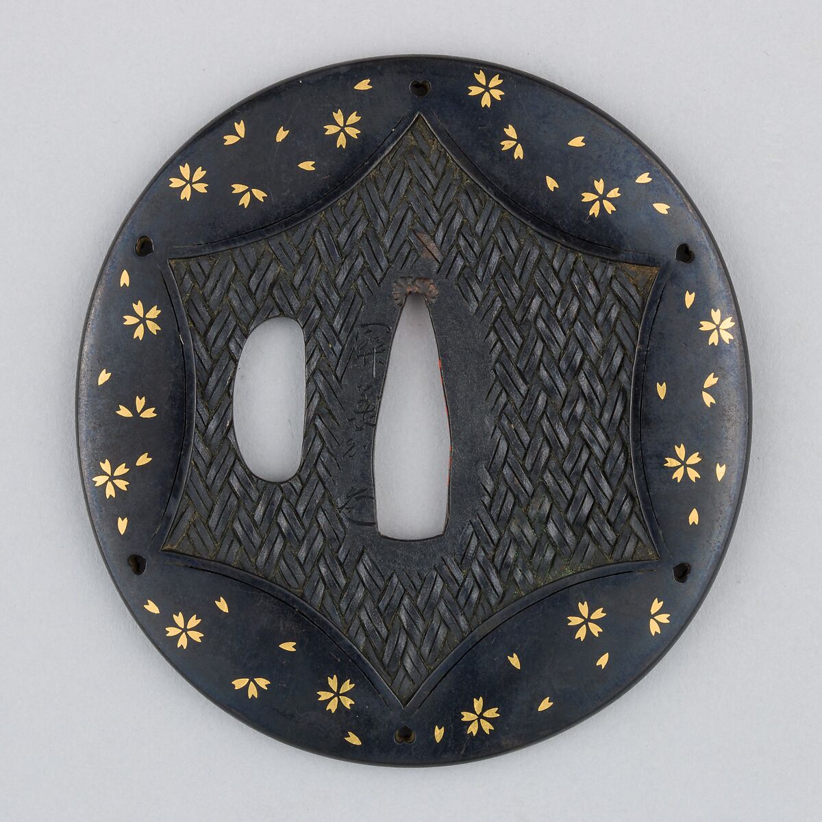 Sword Guard (Tsuba), Copper-gold alloy (shakudō), gold, copper, Japanese 