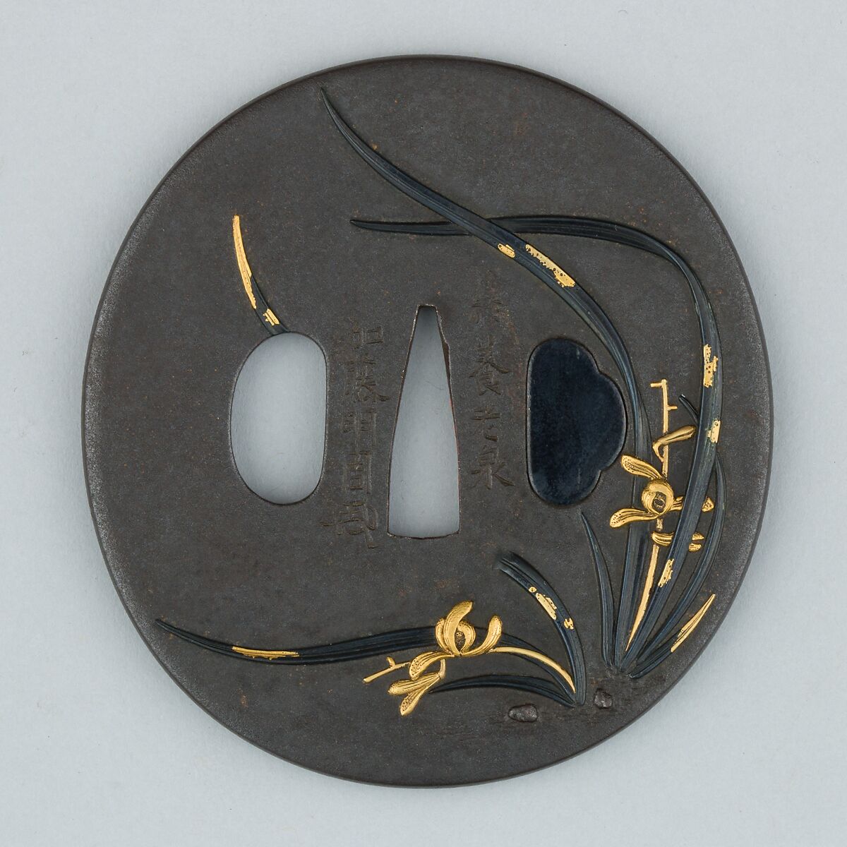 Sword Guard (Tsuba), Iron, copper-gold alloy (shakudō), gold, copper, Japanese 