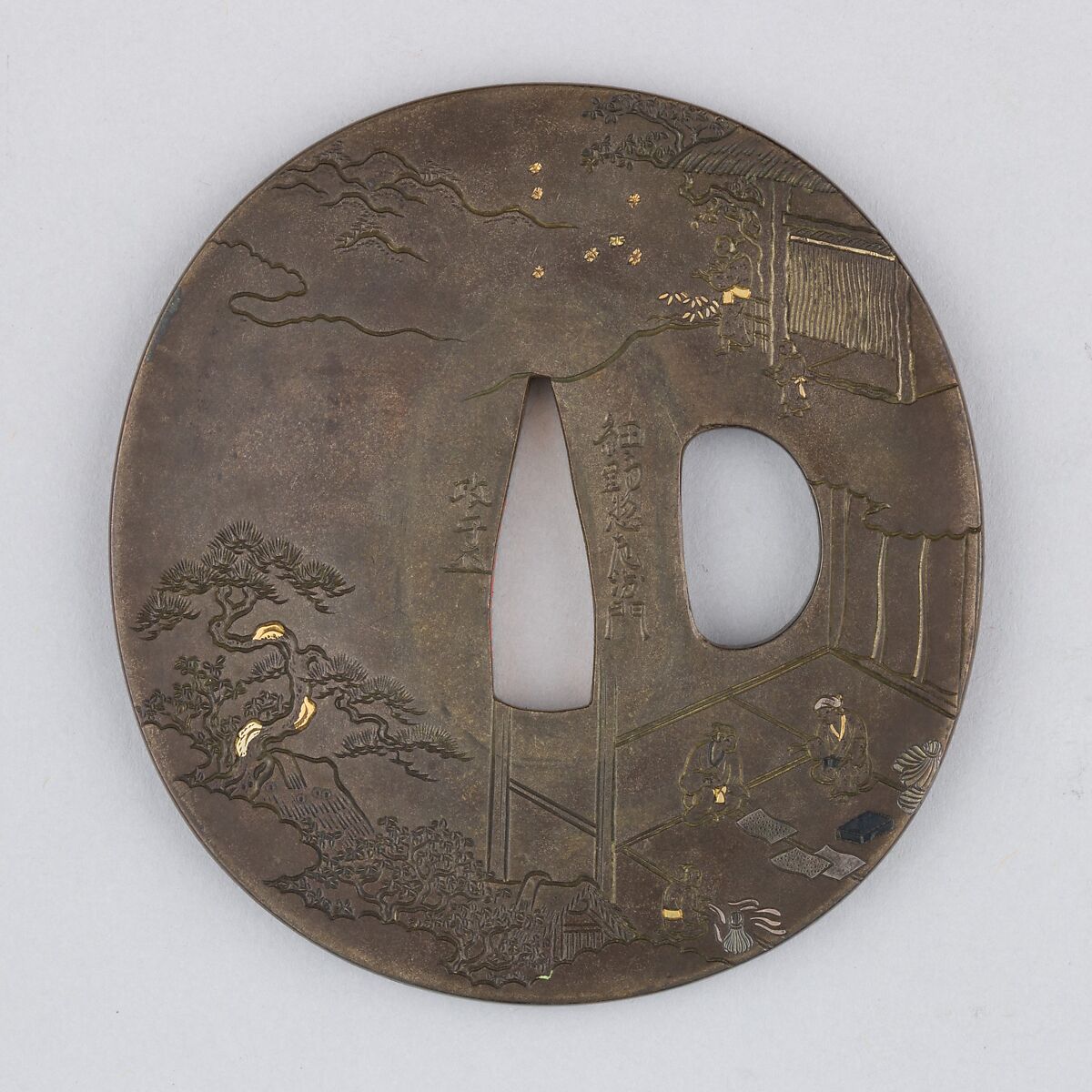 Sword Guard (Tsuba), Copper-silver alloy (shibuichi), gold, silver, copper, Japanese