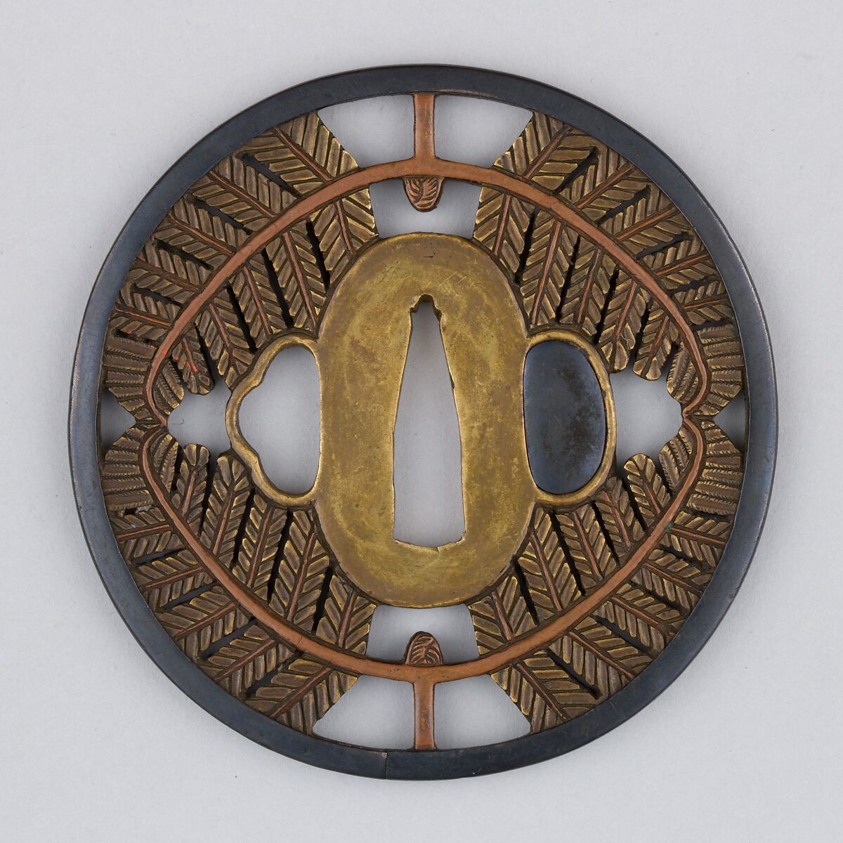 Sword Guard (Tsuba), Copper alloy (sentoku), copper, copper-gold alloy (shakudō), Japanese