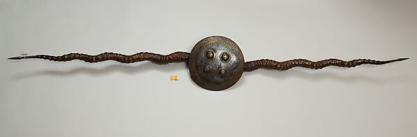 Parrying Weapon (Madu), Horn, steel, iron, gold, Indian 