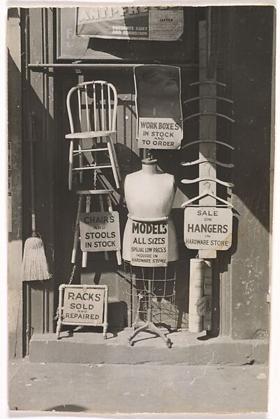 [Hardware Store], Walker Evans (American, St. Louis, Missouri 1903–1975 New Haven, Connecticut), Gelatin silver print 
