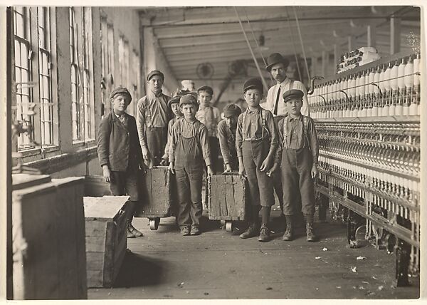 Mill Children #440, South Carolina, Lewis Hine (American, 1874–1940), Gelatin silver print 