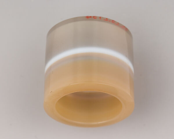 Agate Archer's Ring with White Band at Middle, Agate, Chinese