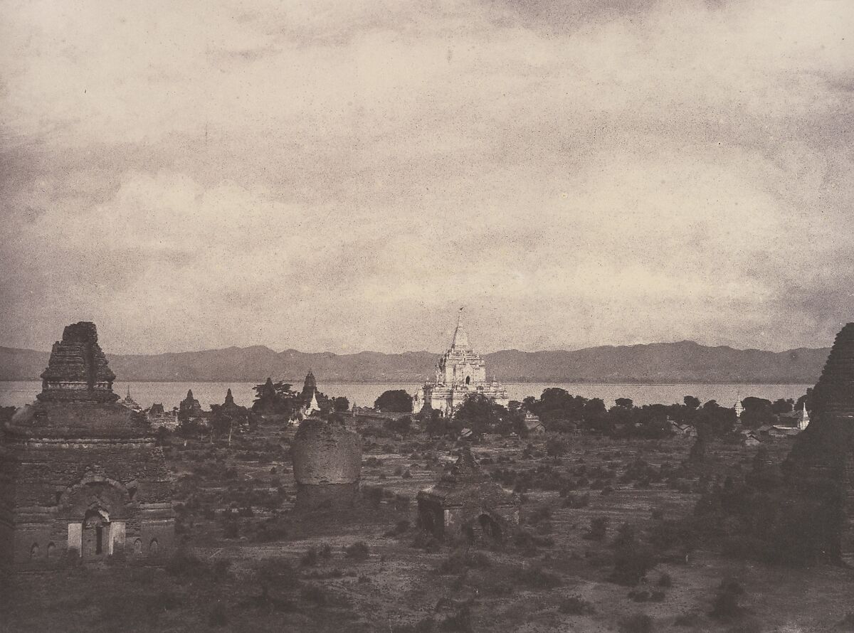 Pugahm Myo: Distant View of Gauda-palen Pagoda, Linnaeus Tripe (British, Devonport (Plymouth Dock) 1822–1902 Devonport), Albumen silver print from waxed(?) paper negative