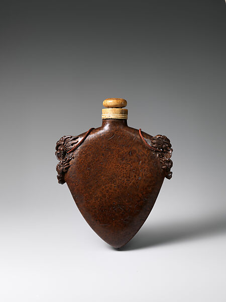 Gunpowder Flask (清  火藥壺), Burl wood (possibly nanmu), bone, textile, Chinese 