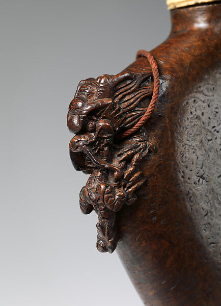 Gunpowder Flask (清  火藥壺), Burl wood (possibly nanmu), bone, textile, Chinese