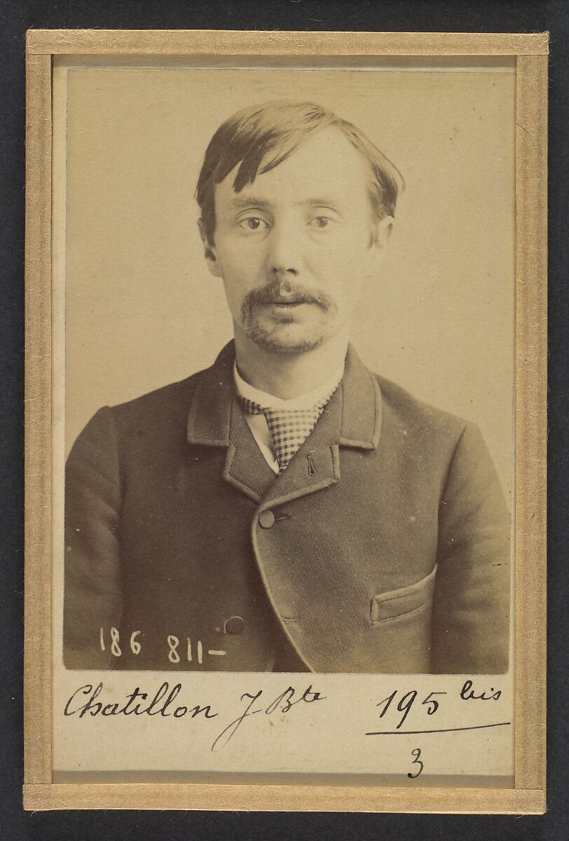 Chatillon. Jean-Baptiste. 31 ans, né à Toiseron des Minard (Cher). Employé de commerce. Note du cabinet. 10/5/82, Alphonse Bertillon (French, 1853–1914), Albumen silver print from glass negative 