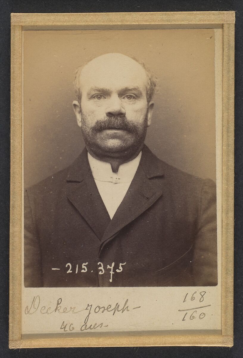 Decker. Jacques. 43 ans, né à Grodeskersheim (Bas-Rhin). Tailleur d'habits. Anarchiste. 9/3/94., Alphonse Bertillon (French, 1853–1914), Albumen silver print from glass negative 