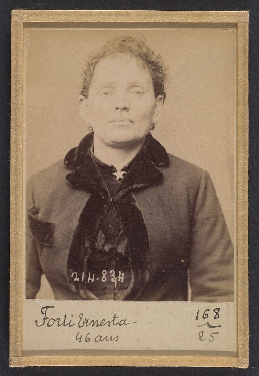 Forti. Ernesta. 45 (ou 46) ans, née à Lodi (Italie). Laitière. Anarchiste. 27/2/94., Alphonse Bertillon (French, 1853–1914), Albumen silver print from glass negative 