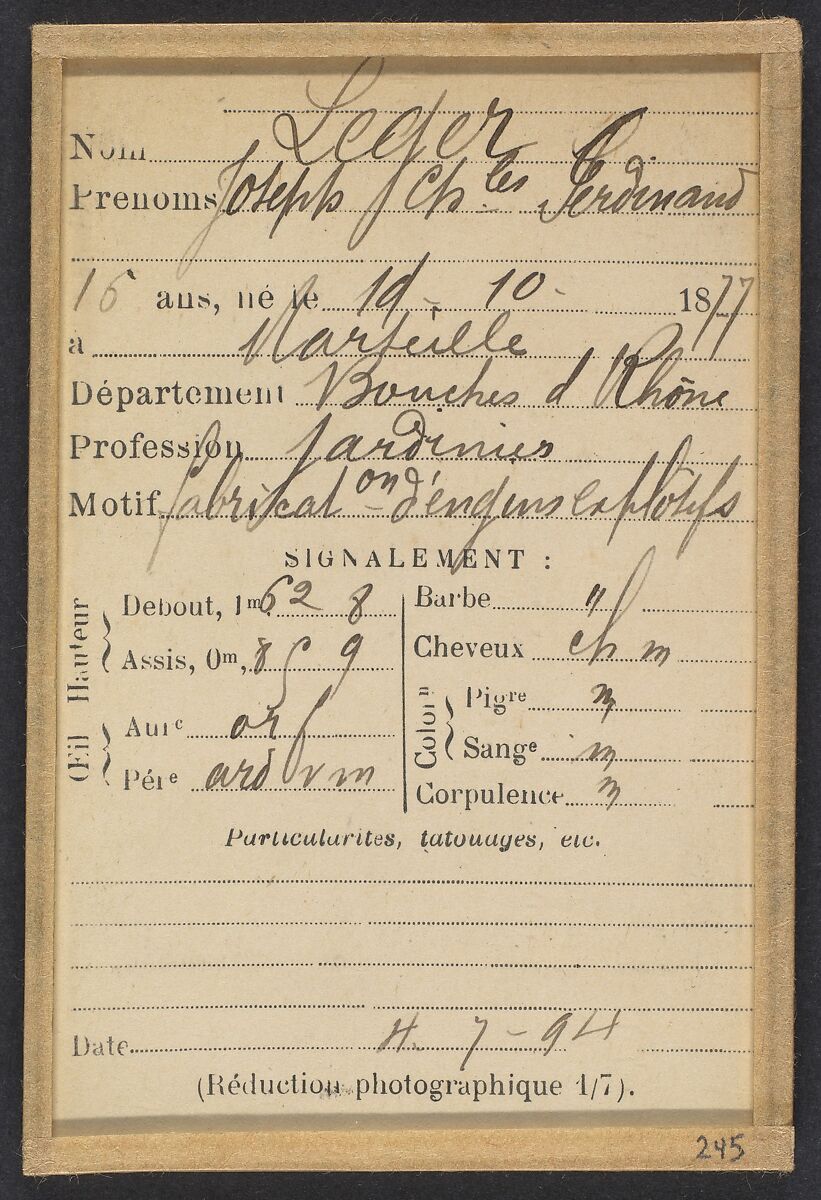 Leger. Joseph. 16 ans, né à Marseille (Bouches-du-Rhône). Jardinier. Fabrication d'engins explosifs. 4/7/94., Alphonse Bertillon (French, 1853–1914), Albumen silver print from glass negative