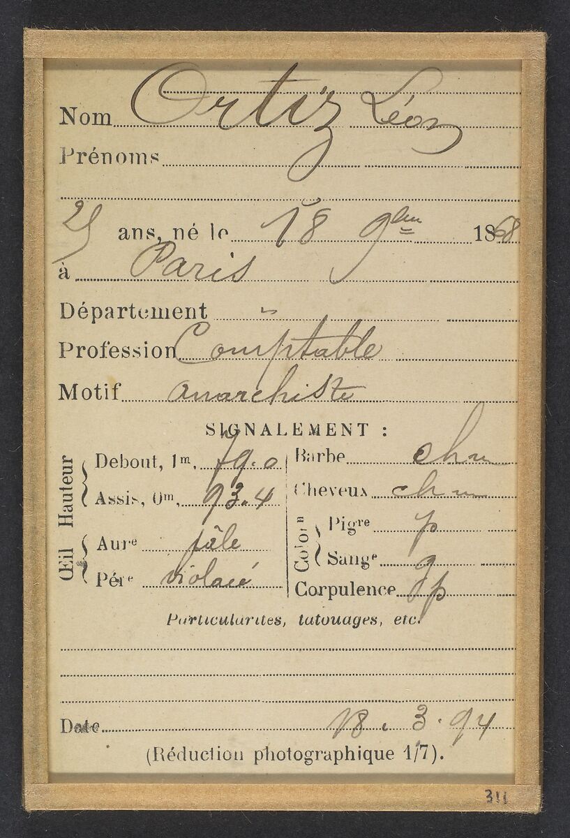 Ortiz. Léon. 25 ans, né à Paris. Commis d'architecte. Anarchiste. Voyage ordinairement en bicyclette., Alphonse Bertillon (French, 1853–1914), Albumen silver print from glass negative