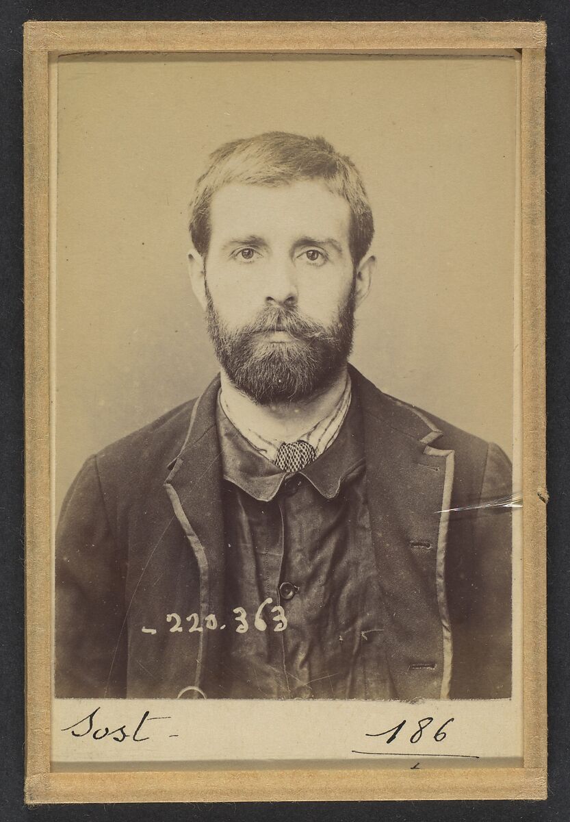 Sost. Edmond. 30 ans, né à Serqueux (Seine-Inférieure) le 15/11/64. Ciseleur. Anarchiste. 1/7/94., Alphonse Bertillon (French, 1853–1914), Albumen silver print from glass negative 