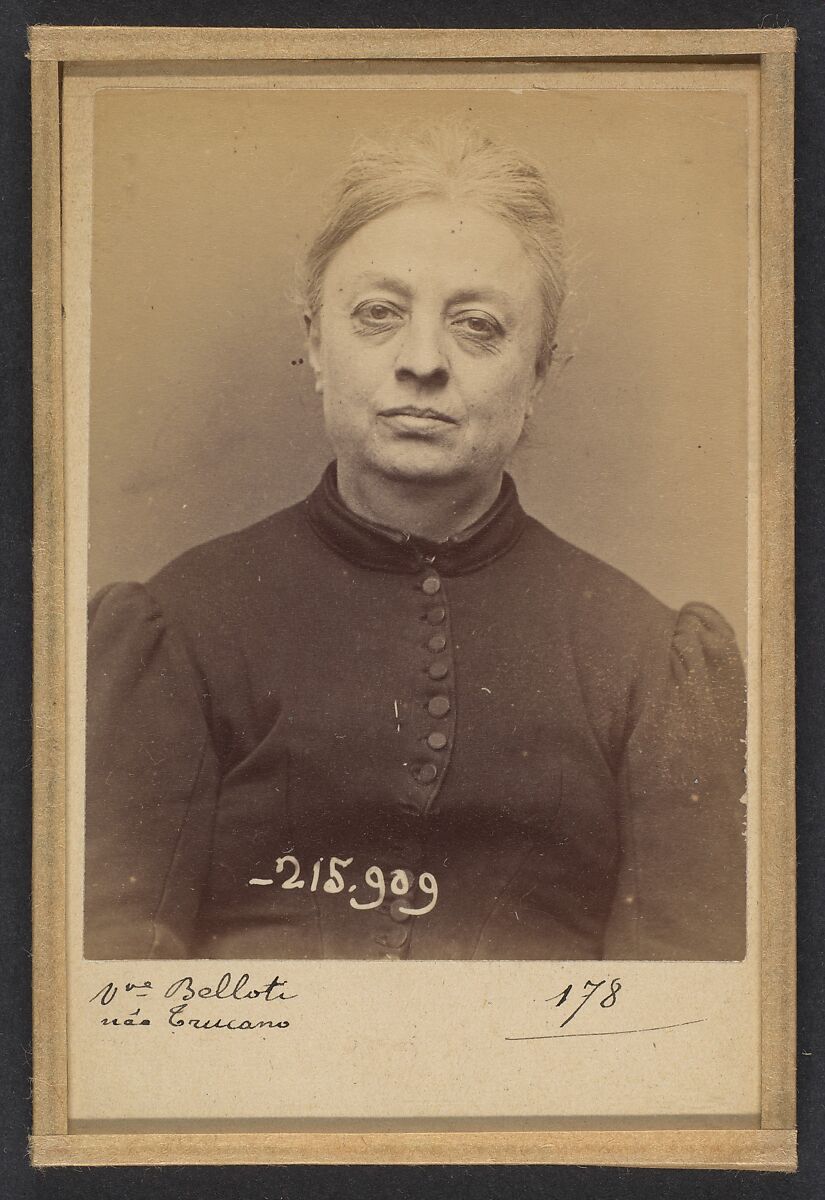 Trucano. Victorine (veuve Belloti). 54 ans, né à St Maurier (Italie). Chapelier. Vol anarchiste. 19/3/94., Alphonse Bertillon (French, 1853–1914), Albumen silver print from glass negative 