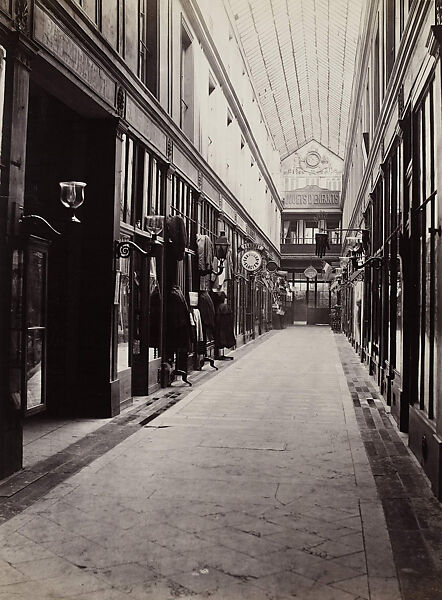 Passage de l’Opéra (Galerie de l’Horloge) (ninth arrondissement), Charles Marville (French, Paris 1813–1879 Paris), Albumen silver print from glass negative 