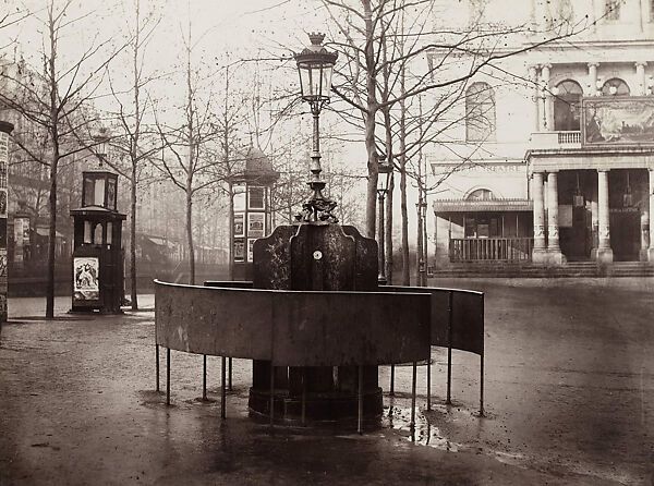 Urinoir (système Jennings) plateau de l'Ambigu (Urinal, Jennings System, plateau de l'Ambigu), Charles Marville (French, Paris 1813–1879 Paris), Albumen silver print from glass negative 