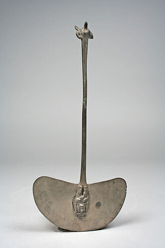 Knife, Figures
