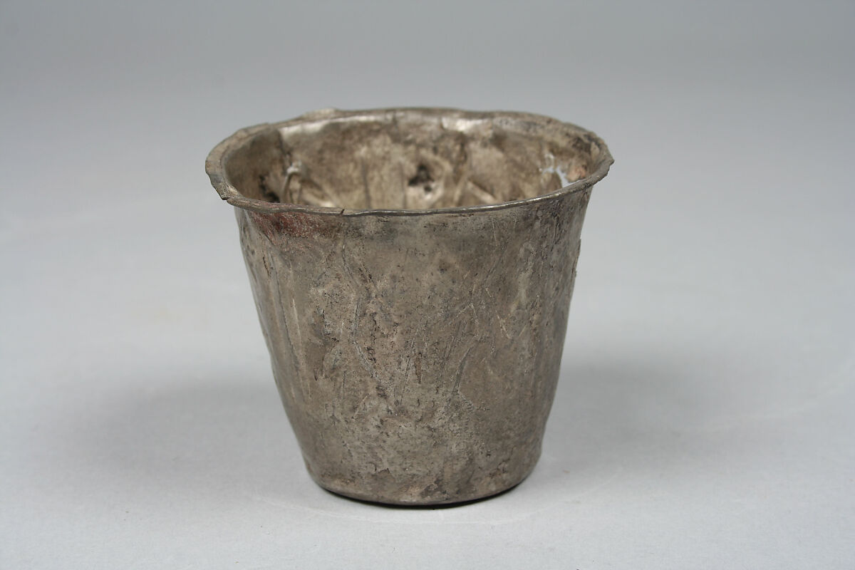 Beaker with embossed plants, Silver, Chimú