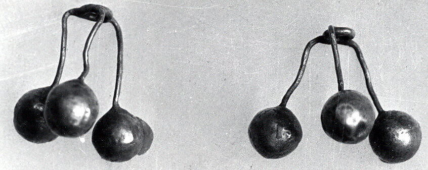Ornament with three balls, Gold, Colombia 