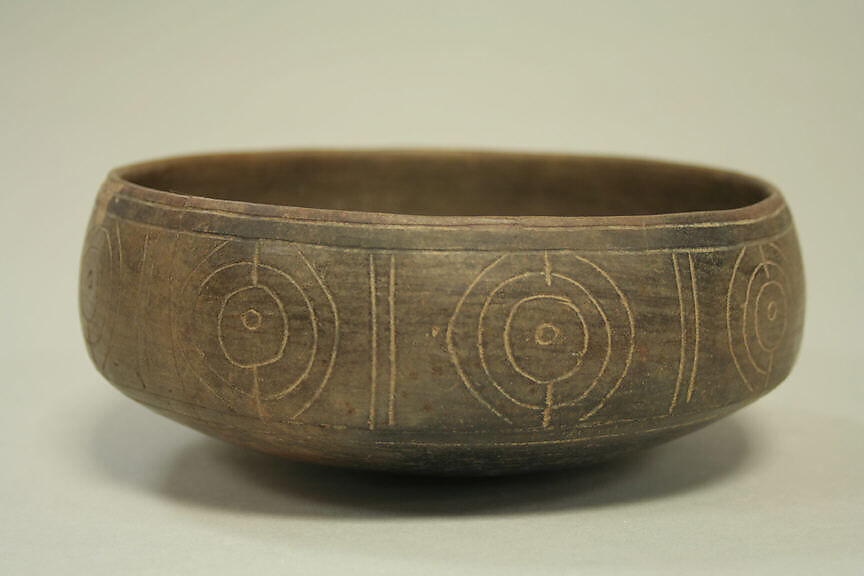 Bowl with geometric pattern, Ceramic, Paracas 
