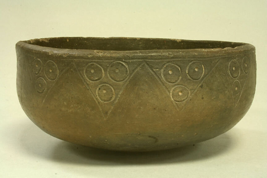 Bowl with geometric pattern, Ceramic, Paracas 