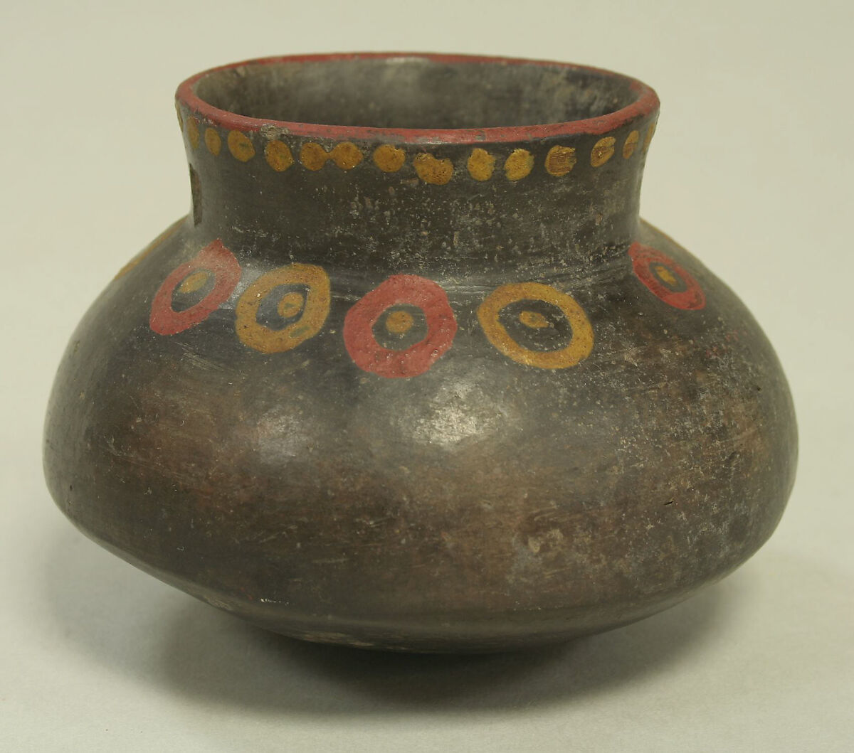 Single Spout Painted Jar, Ceramic, pigment, Paracas 