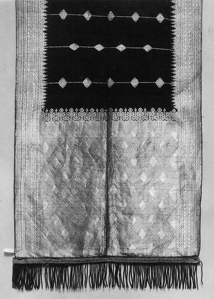 Shoulder Cloth (Selendang), Silk (?), silver wrapped thread, gold brocade, Sumatra 