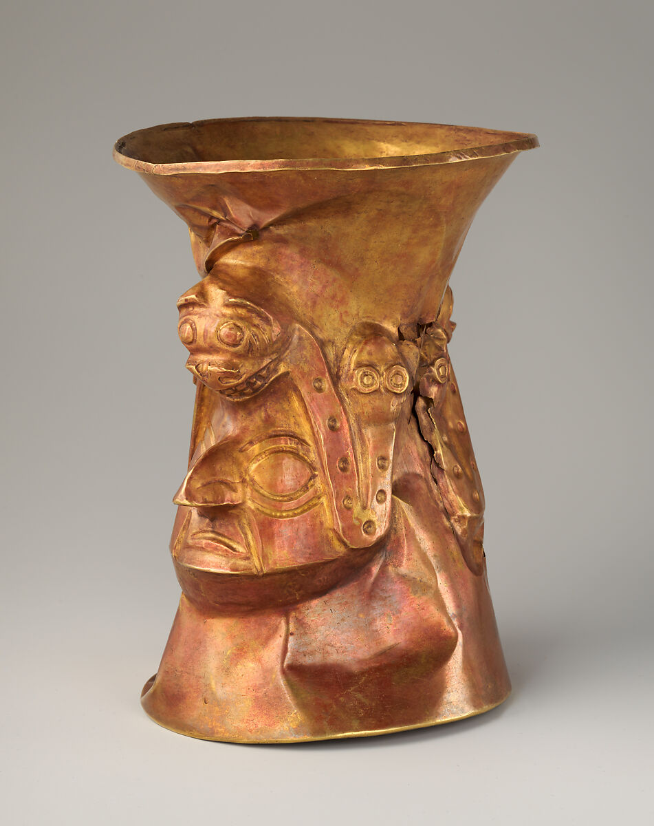 Beaker with faces, snakes, and pumas, Inca artist(s), Gold, Chimú