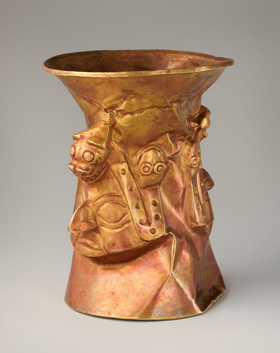 Beaker with faces, snakes, and pumas, Inca artist(s), Gold, Chimú