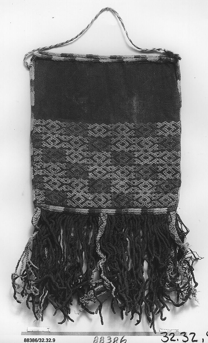 Embroidered bag with fringe, Nasca artist, Camelid hair, Nasca