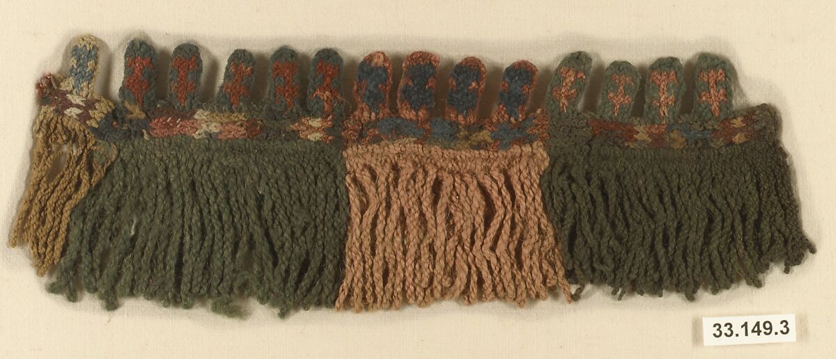 Border Fragment, Camelid hair, cotton, Nasca 
