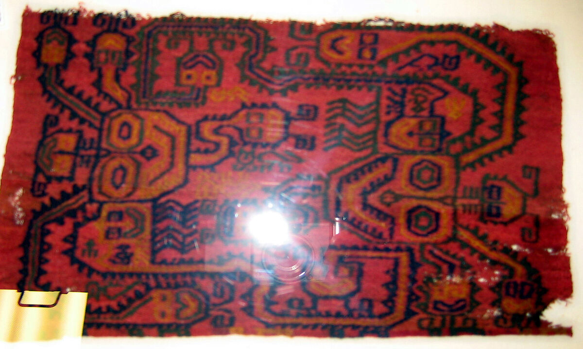 Embroidered Border Fragment, Camelid hair, cotton, Paracas