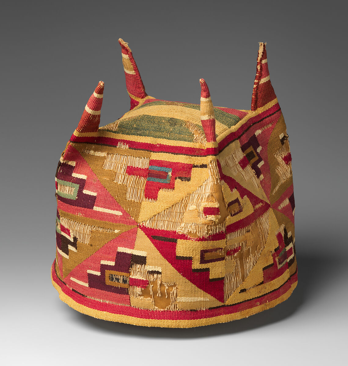 Four-Cornered Hat, Camelid hair, cotton, Wari